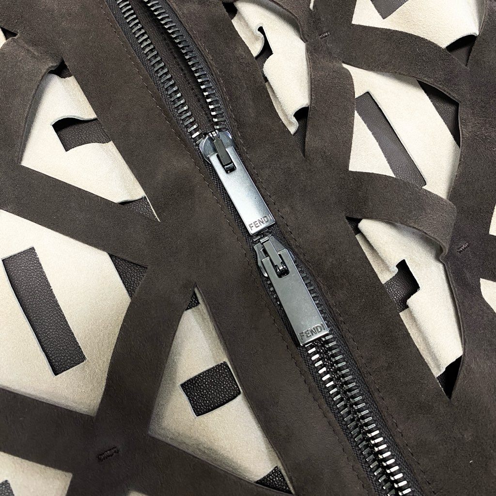 29a9 FENDI フェンディ レザージャケット スウェードレザー 本革 ダブルジップ  サイズ50 ブラウン ベージュ 羊革o07t