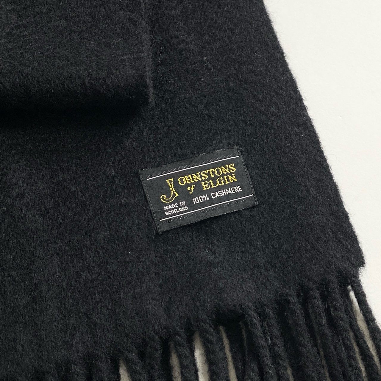 i13② Johnstons of Elgin ジョンストンズ オブ エレガン カシミヤ 100％ マフラー ブラック CASHMERE スコットランド製 スヌード ストール