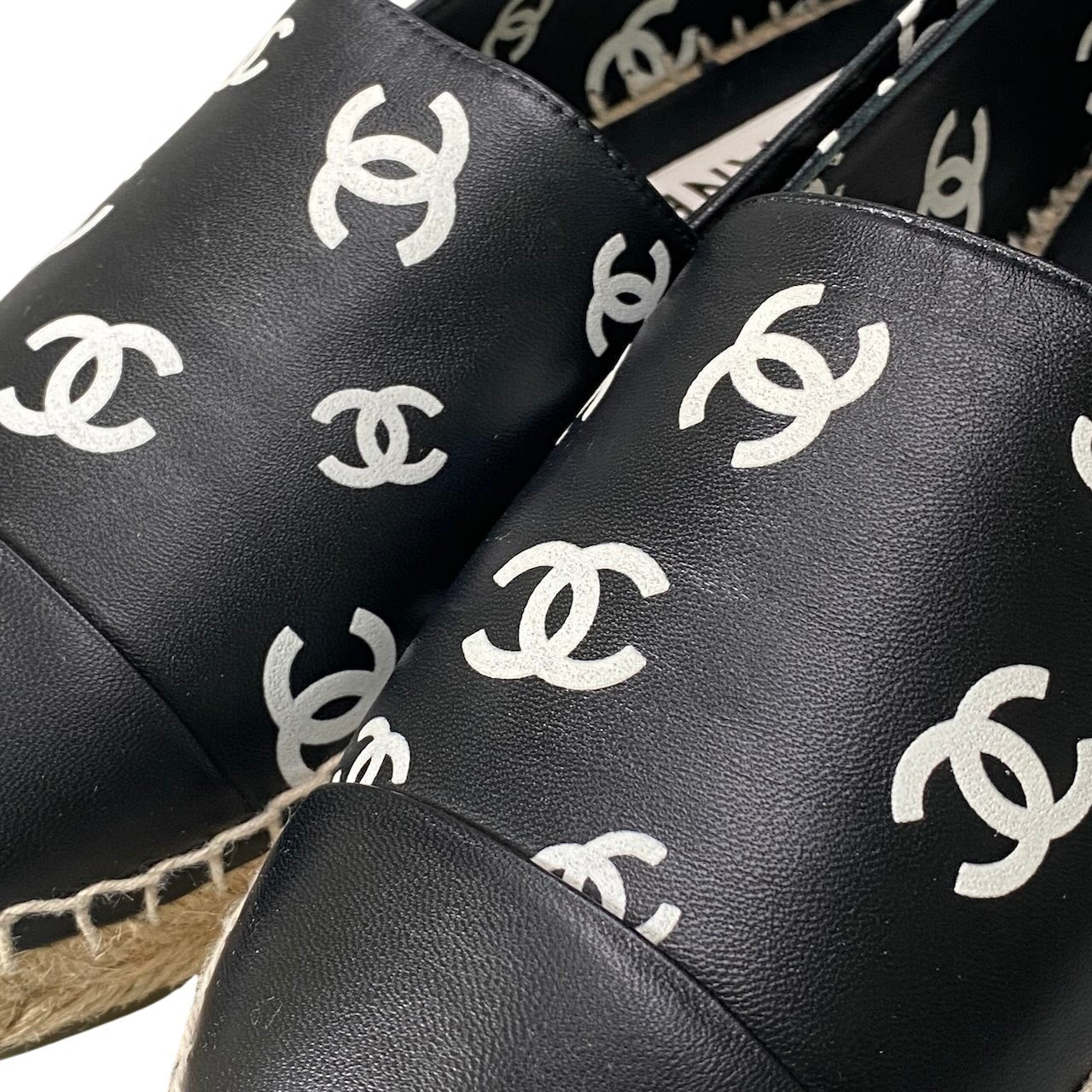 e13 CHANEL シャネル エスパドリーユ フラットシューズ ココマーク レザー G38628 サイズ39 ブラック レディース 女性靴ta1