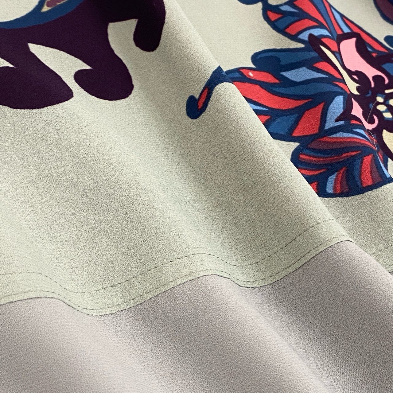 76k21 TOKUKO 1er VOL トクコプルミエヴォル フレンチスリーブ チュニックワンピース 花柄プリント  9 グレー  ポリエステル100％u02t