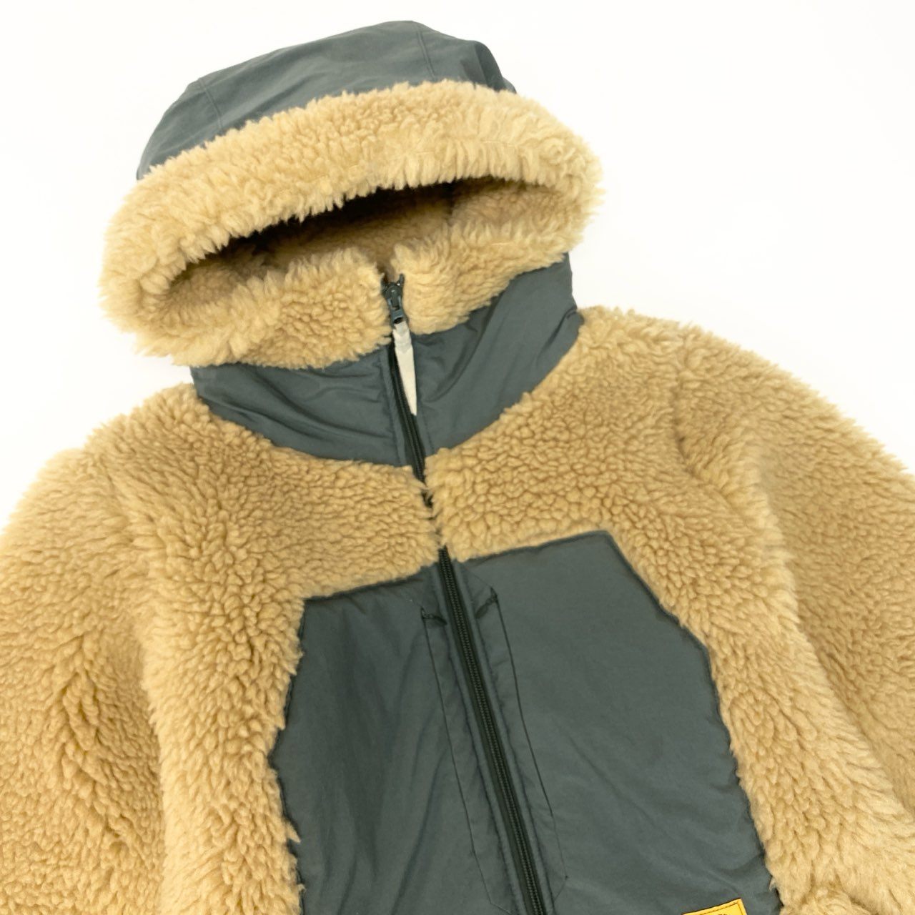 33c10 NATAL DESIGN ネイタルデザイン ホワイトバッファローボアジャケット フリースジャケット アウター XSサイズ ベージュ カーキ メンズ 男性用o07t