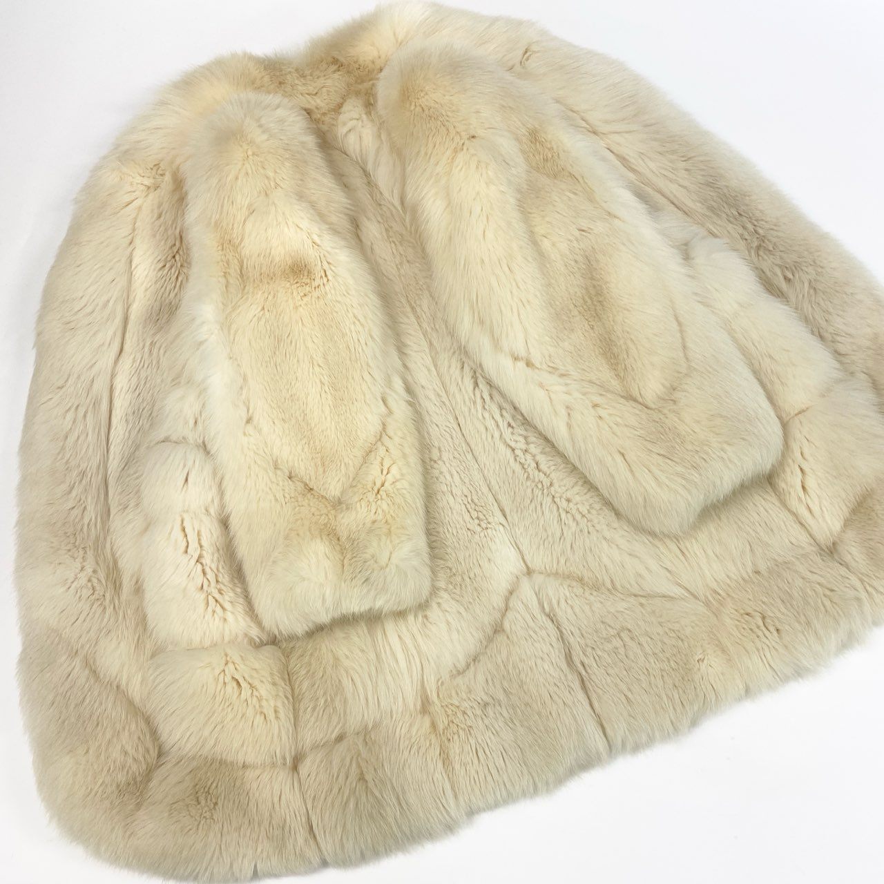 60b3 SAGA FOX サガフォックス 銀サガ 極厚 シャドーフォックス ロングコート サイズF ホワイト 最高級本毛皮 Shadow Fox Fur Long Coatt18r