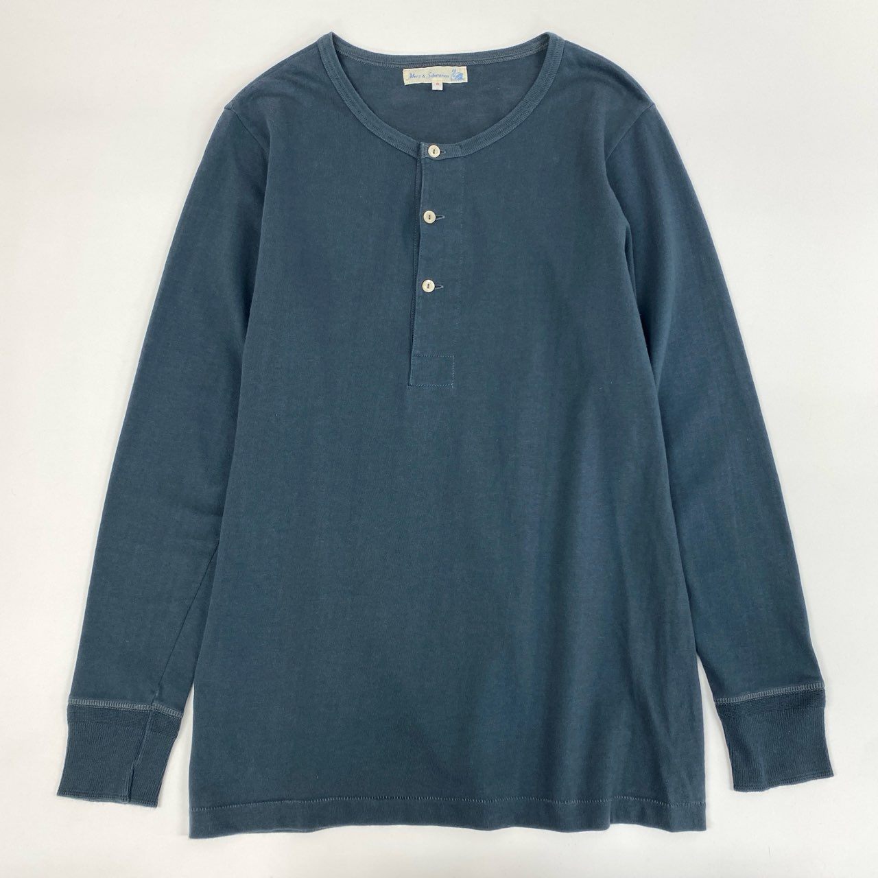 2j27《美品》Merz b. Sbwanen メルツべーシュヴァーネン ヘンリーネック ロングTシャツ トップス コットン100％ 6サイズ ネイビー メンズu02t