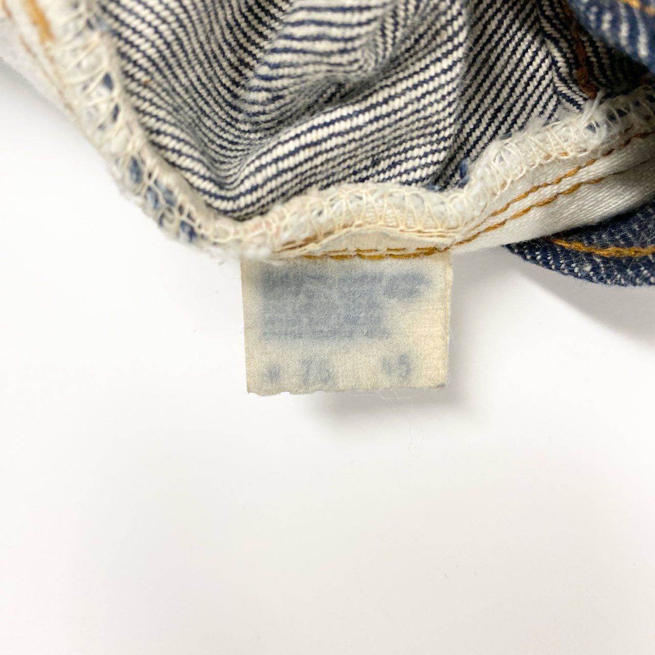80i29 《保管品》 Levi's リーバイス 超巨大 66モデル バナー デッドストック ボタン裏6 4501-0117 W76 L45 濃紺 デニム 赤耳 タグ付き 展示t18r