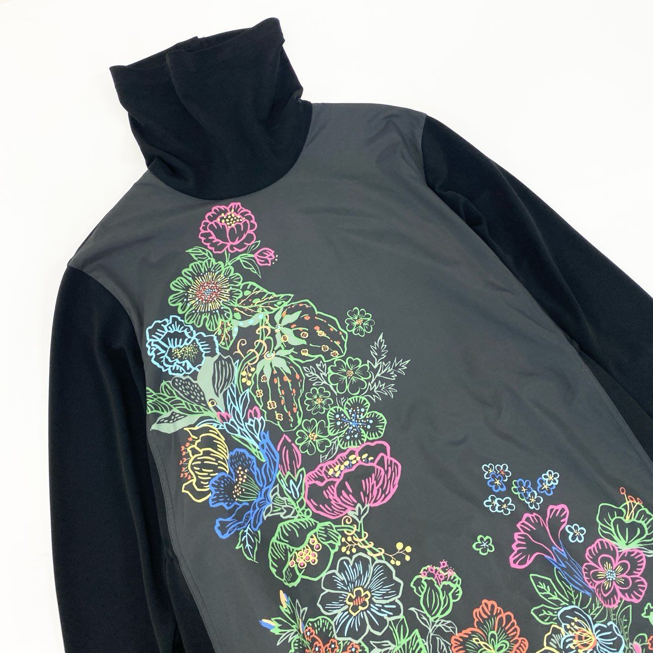 28k29 TOKUKO 1er VOL トクコプルミエヴォル 長袖 ロングワンピース 異素材切替 花柄プリント ストレッチ○ レディース 女性用 9 ブラックu02t