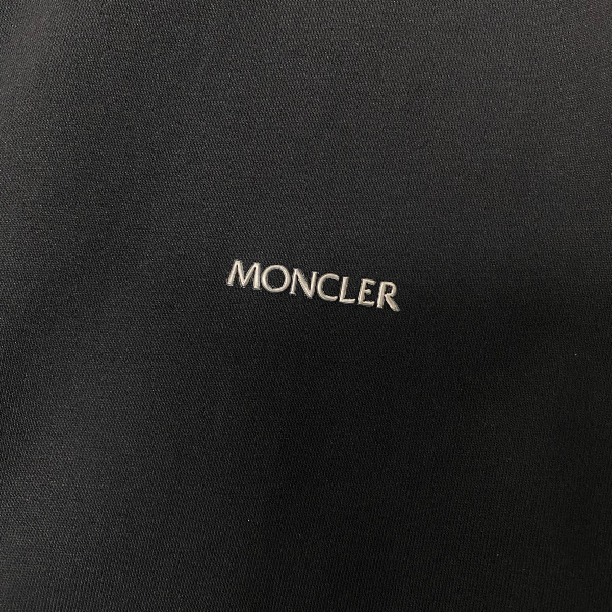 Mf18 MONCLER モンクレール アイコンレザーパッチ Tシャツ Icon Leather Patch T-Shirt サイズM ブラック カットソーt18r