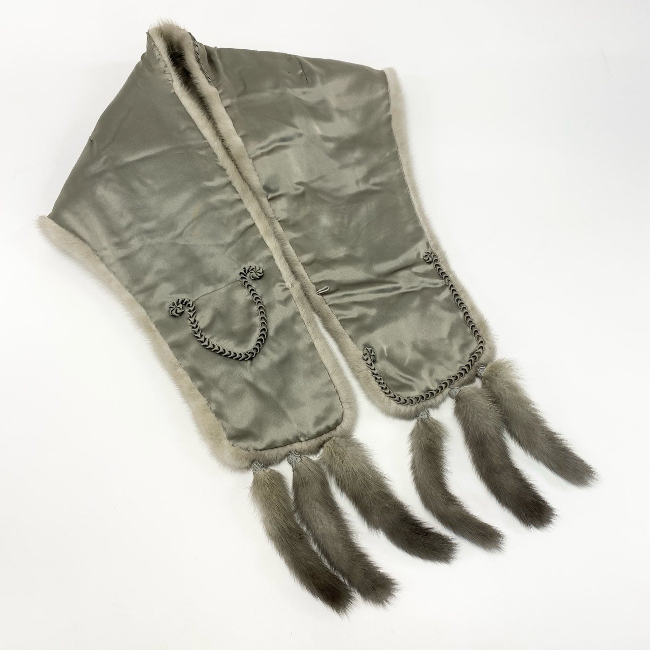 21k14《本毛皮》 サファイアミンク 大判ティペット ショール ケープ レディース MINK FUR  シルバーグレー系u02t