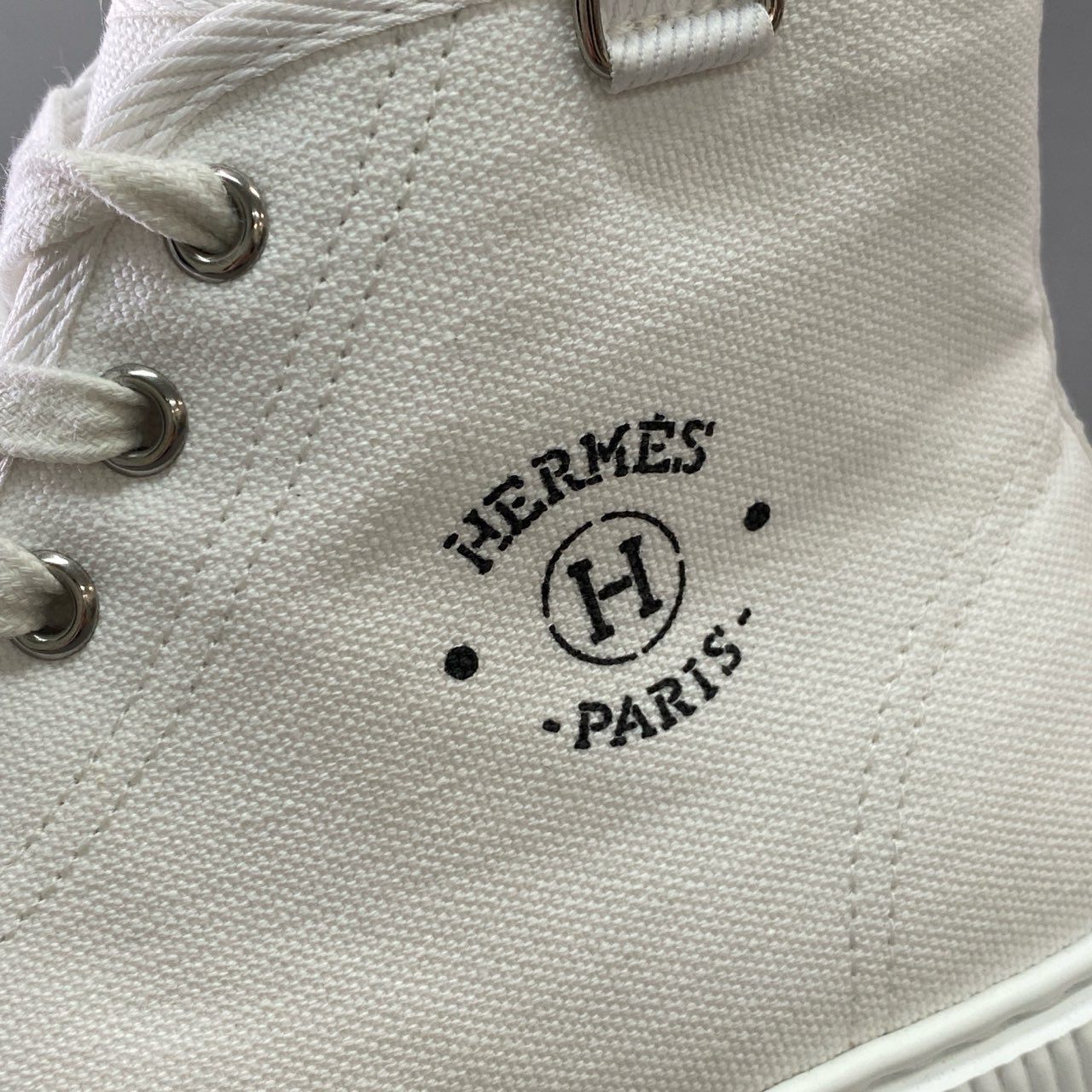 j4 HERMES エルメス イティネレール ショートブーツ ハイカットスニーカー ロゴプリント イタリア製 36 ホワイト キャンバスk02i