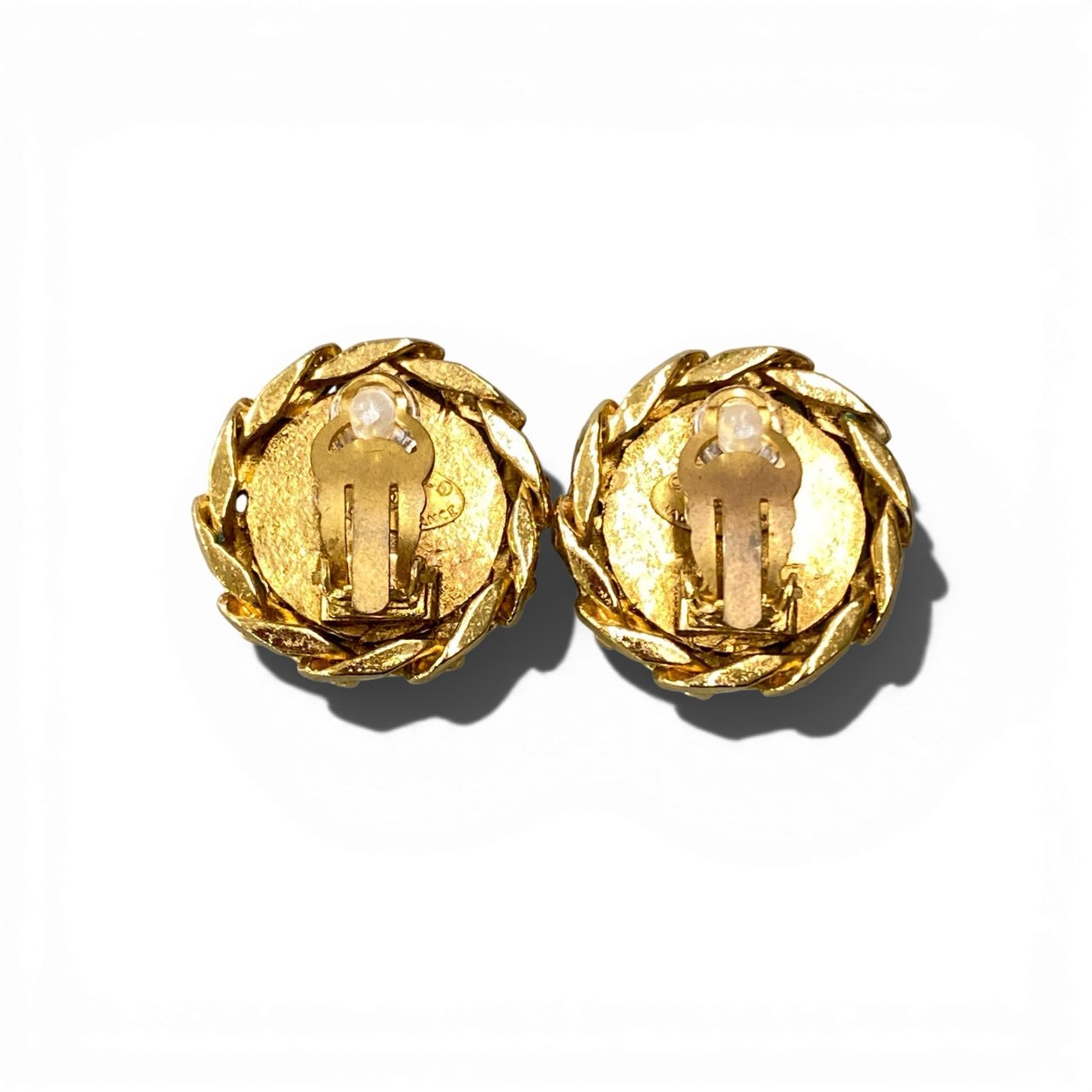 b2 Vintage CHANEL Coco Mark ココマーク Rhinestone Gold Color Earring イヤリング レディース 女性用ta1