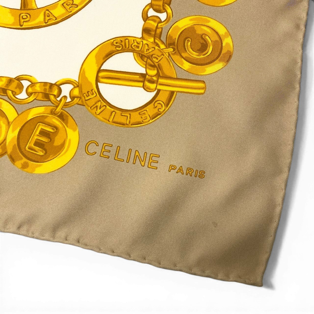 d22 CELINE セリーヌ スカーフ バンダナ チェーンコインモチーフ ベージュ ホワイト シルク100％ レディース 女性用u02t