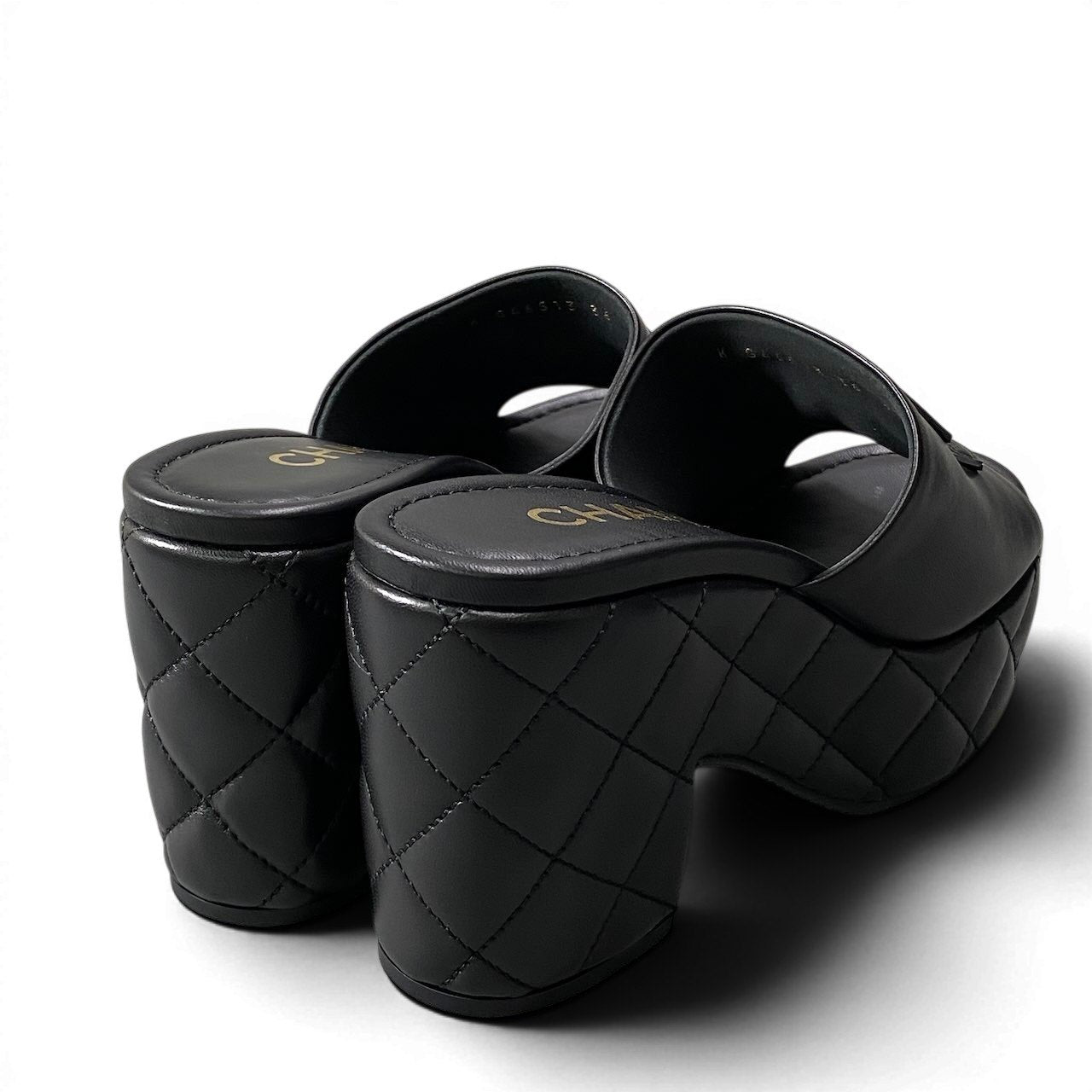 Ce4 CHANEL シャネル 2025年 メティエダール マトラッセ ココマーク プラットフォームサンダル G46513 サイズ36 ブラック レディース 女性靴k02i