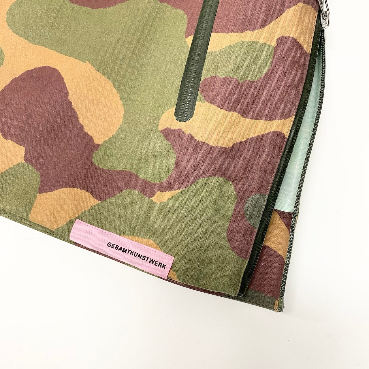 17d11 【新品同様】OAMC × GOLD WIN オーエーエムシー ゴールドウィン 3L Parka カモフラージュ  サイズ3(L) メンズ コートk02i