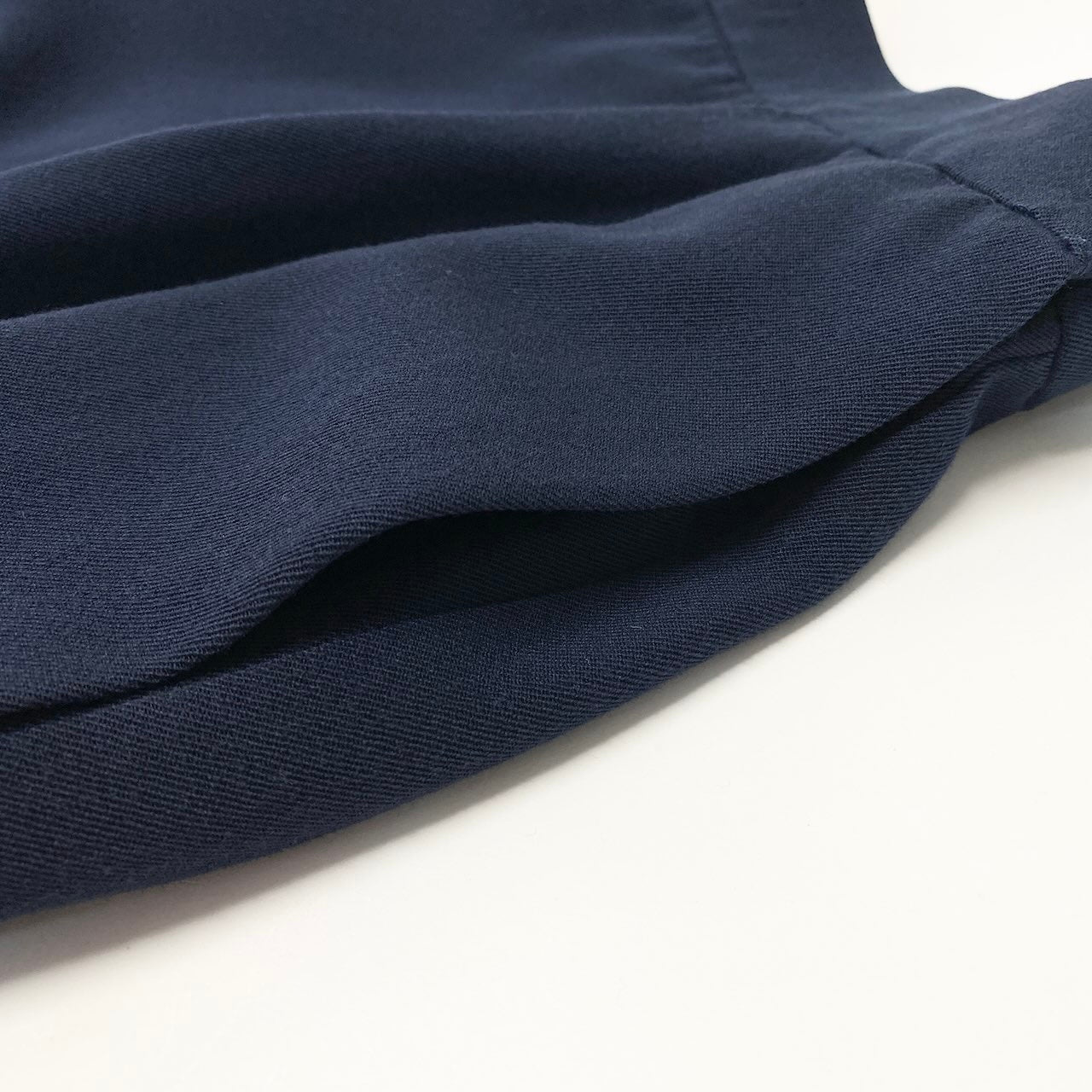 43e11 YVES SAINTLAURENT イヴサンローラン セットアップスカート フォーマル ノーカラージャケット タックスカート サイズM ネイビー ウール100％ レディース 女性服o07t