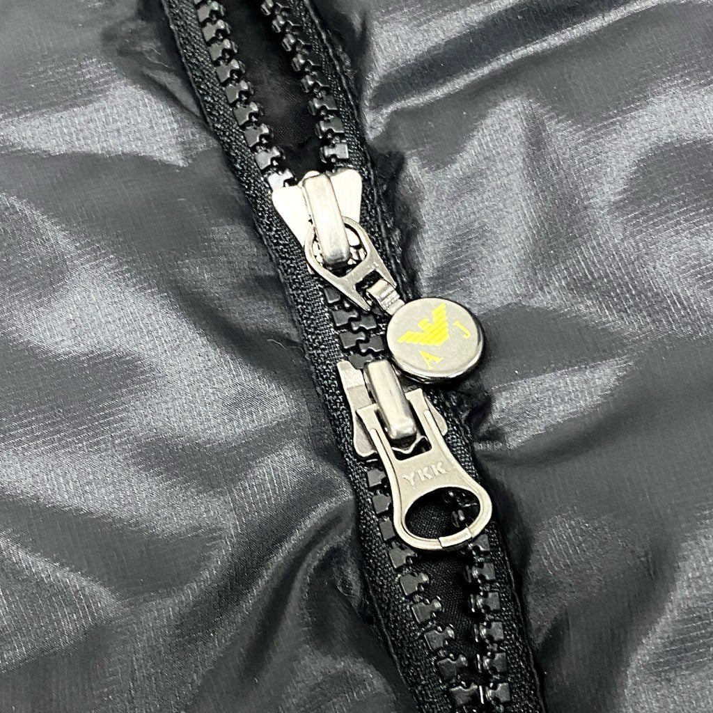 81L15 ARMANI JEANS アルマーニ ジーンズ ダウンジャケット ブルゾン アウター 袖ワッペン XL ブラック メンズ 男性用u02t