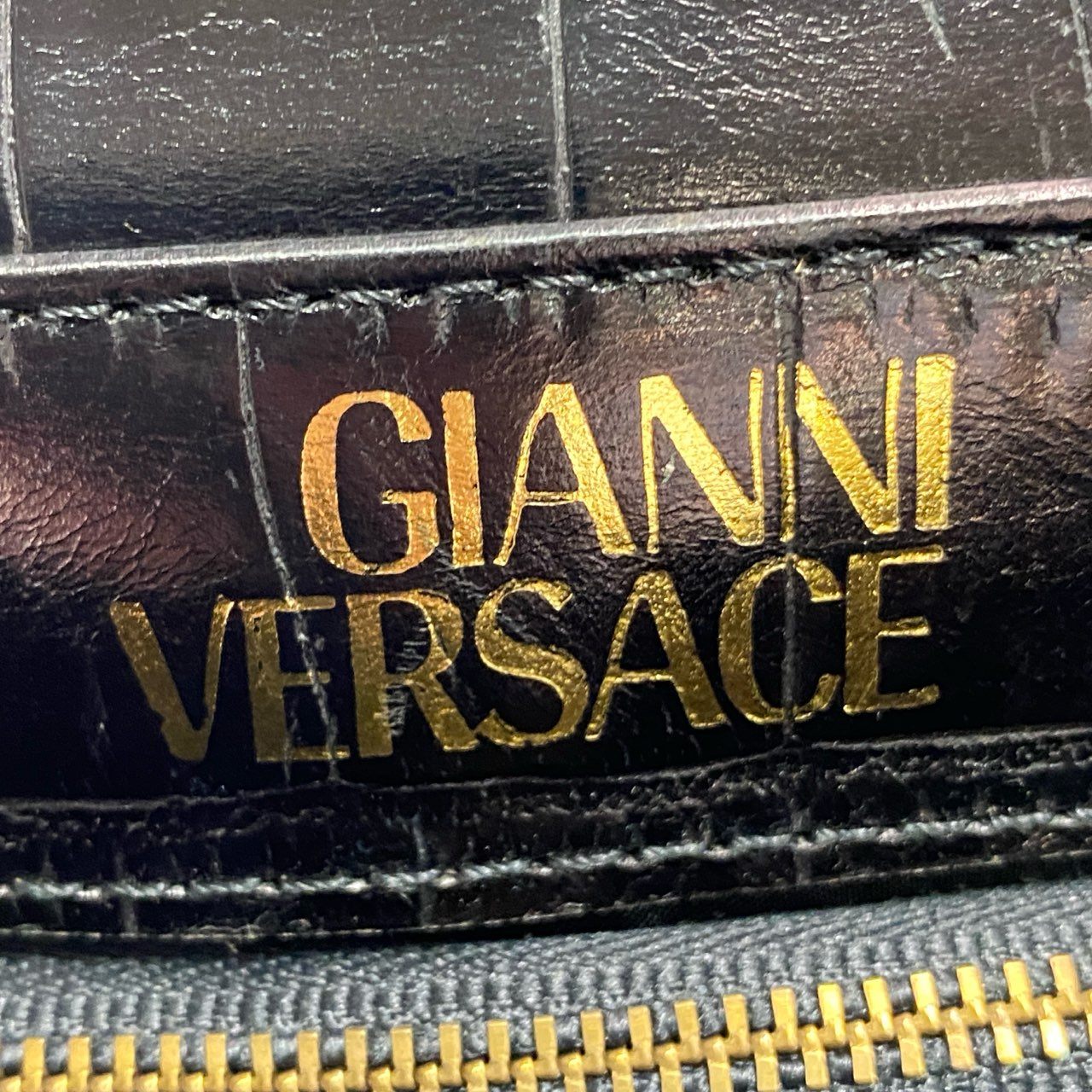 Af4 GIANNI VERSACE ジャンニ ヴェルサーチ クロコ型押し ハンドバッグ ブラック レザー カバン 鞄 ビンテージ Vintage レトロ
