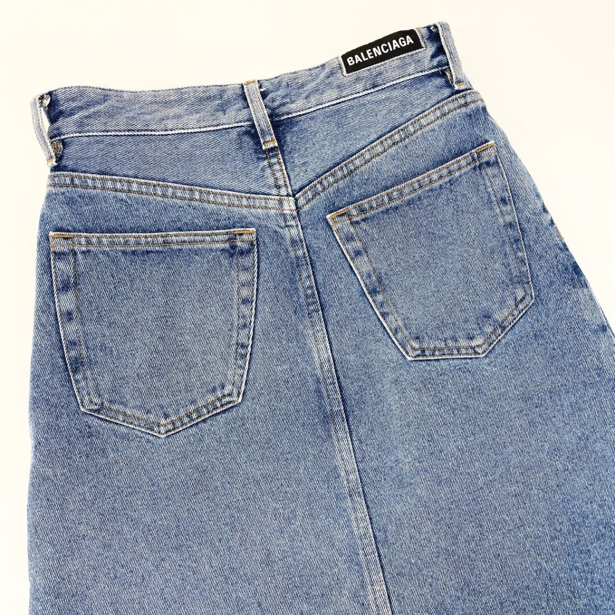 42c24 【美品】BALENCIAGA バレンシアガ デニムスカート ウォッシュ加工 イタリア製 34サイズ インディゴ コットン100％ レディース 女性用o07t