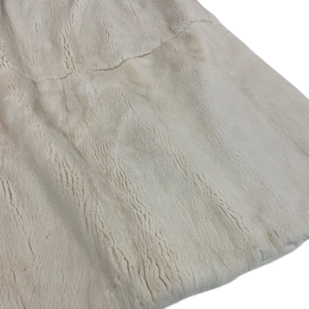 84k5《希少》 Pellacci 極白 パールミンク ロングスカート ホワイト 最高級本毛皮 MINK FUR リアルファーt18r