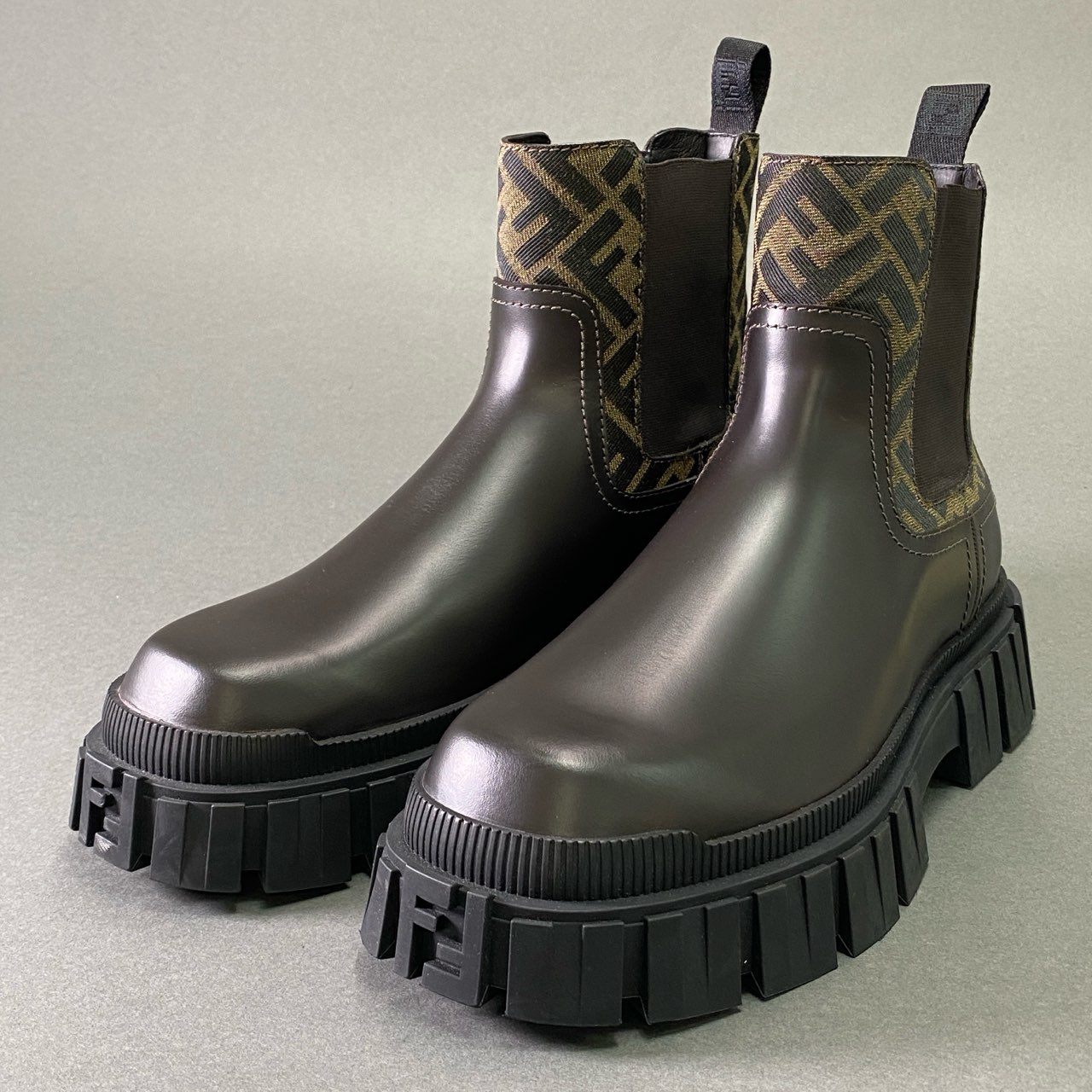 1e19 【イタリア製】FENDI フェンディ ズッカ柄 サイドゴアブーツ チェルシーブーツ サイズ7 ダークブラウン レザー メンズ 男性用 靴 レザーシューズ
