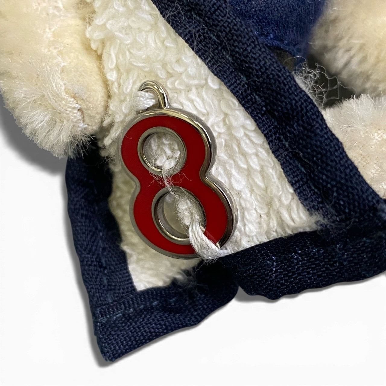 b16 PRADA プラダ ベアトリック スイミング キーリング キーホルダー ホワイト系 2008ta1