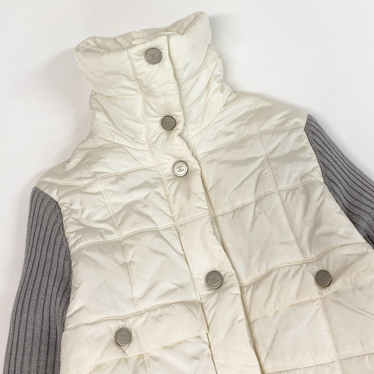 Cb15 CHANEL シャネル スポーツライン 2000 ニット切り替え 中綿ジャケット アウター ココマーク P16399 36 ホワイト グレー レディースta1
