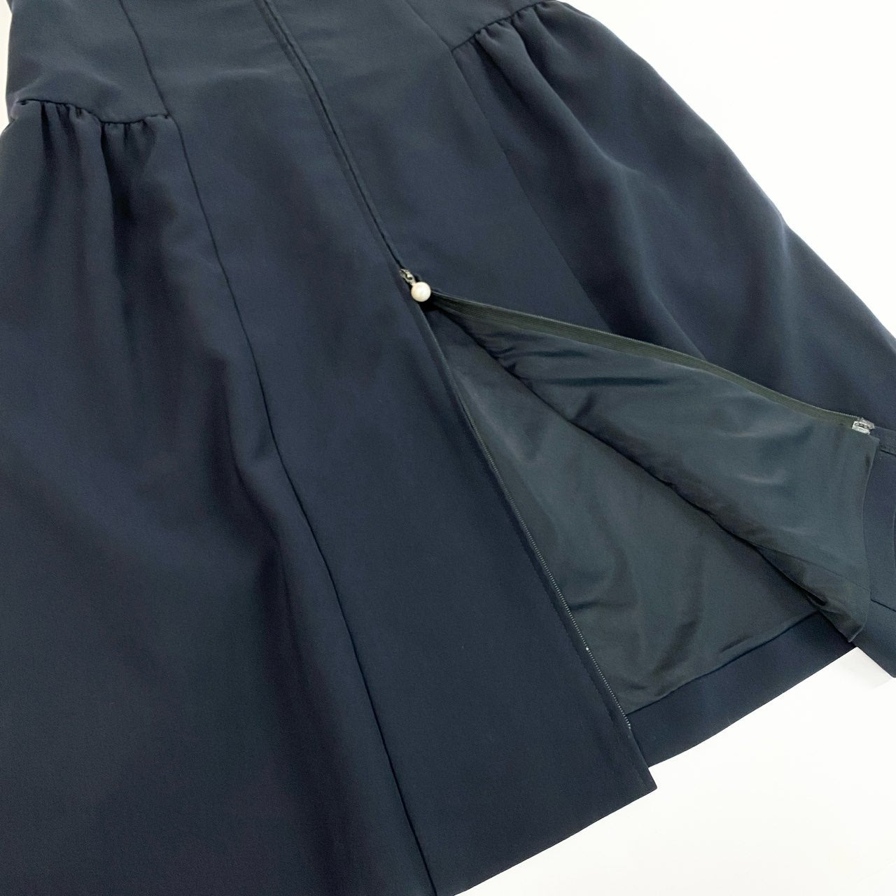 81a23 Rene ルネ ノースリーブワンピース キャップスリーブ パールジップ タックフレアスカート 36 ネイビー レディース 女性用u02t