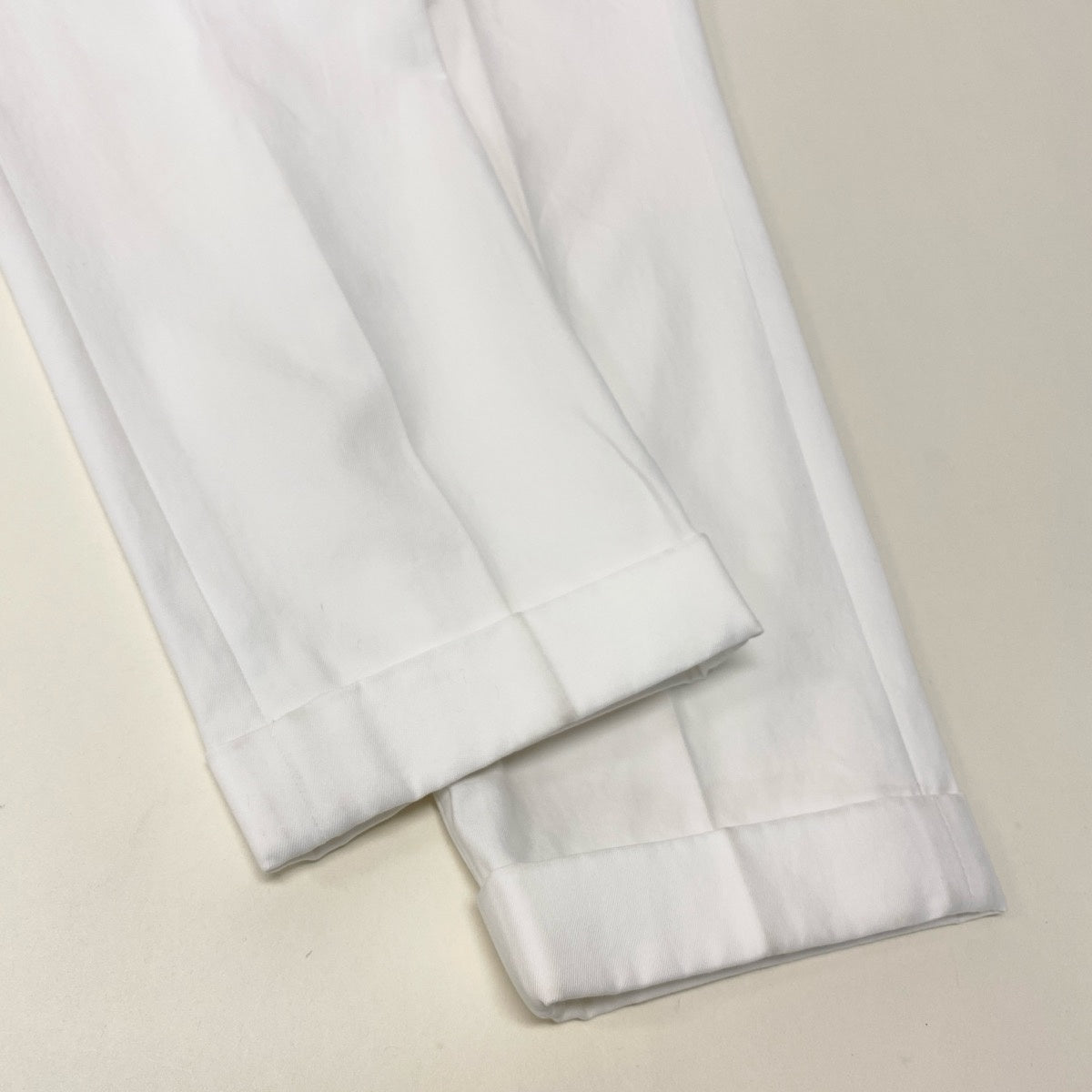 34g18 【新品保管品】BRUNELLO CUCINELLI ブルネロクチネリ コットンスラックスパンツ ボトム イタリア製 44サイズ ホワイト コットン100％ メンズ 男性用u02t