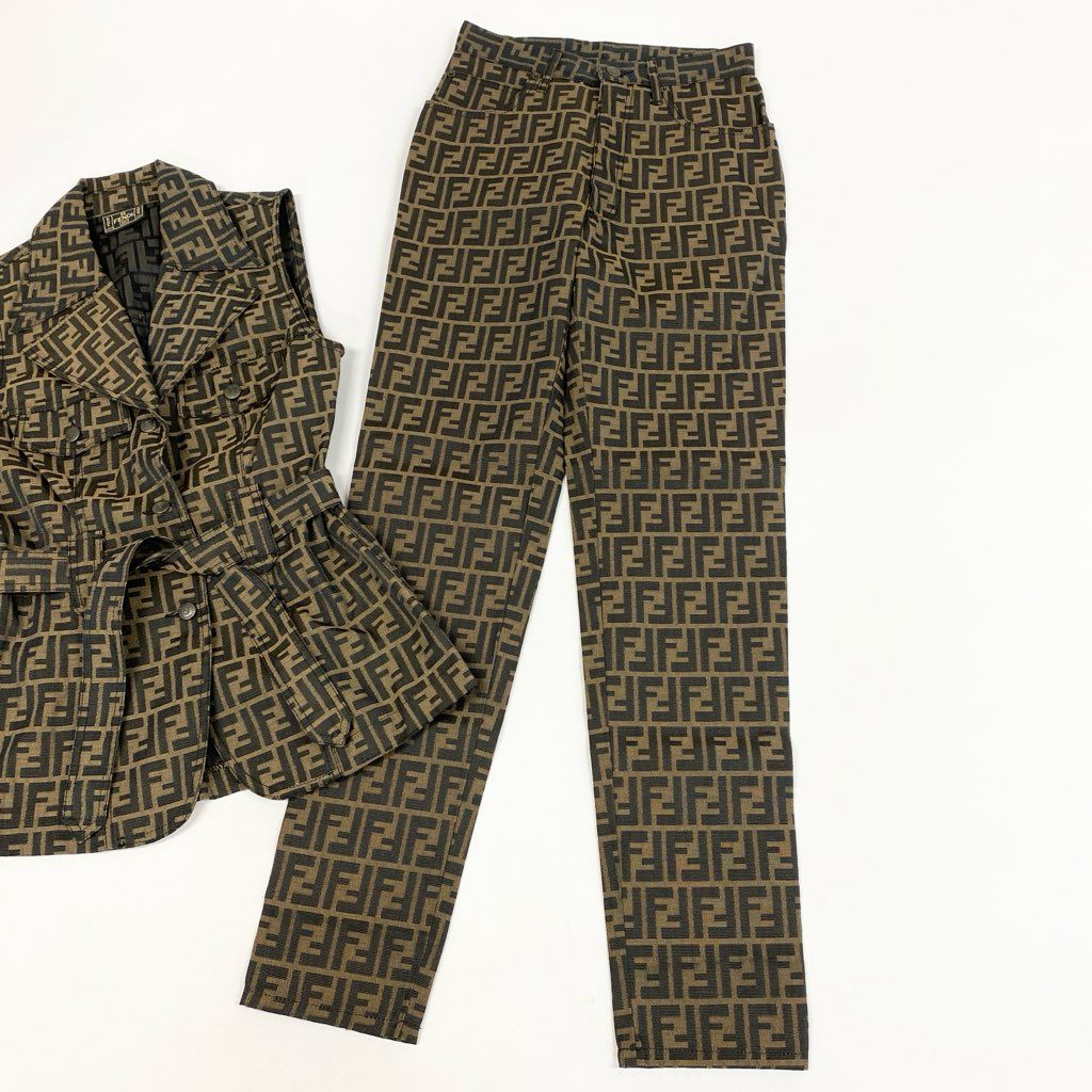 32l24【美品】FENDI フェンディ Vintage ズッカ柄 セットアップ ボトムパンツ ジャケットベスト 42サイズ ベージュ ブラック レディースk02i