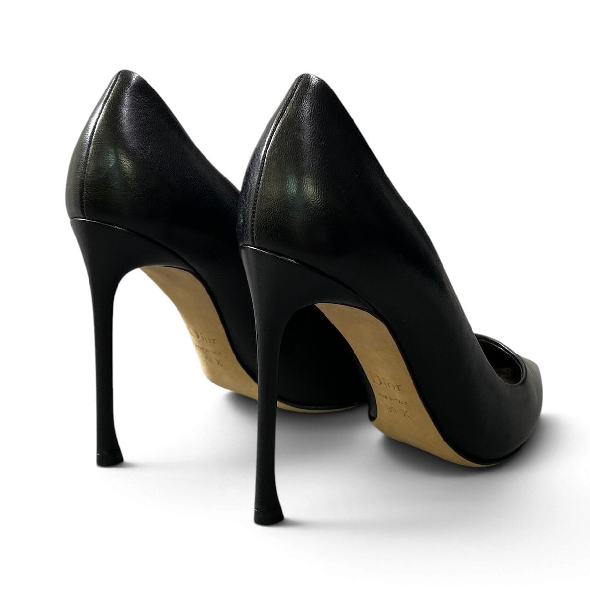 j13 【極美品】Christian Dior レザーパンプス ポインテッドヒールパンプス 39サイズ ブラック レザー レディース 女性用k02i