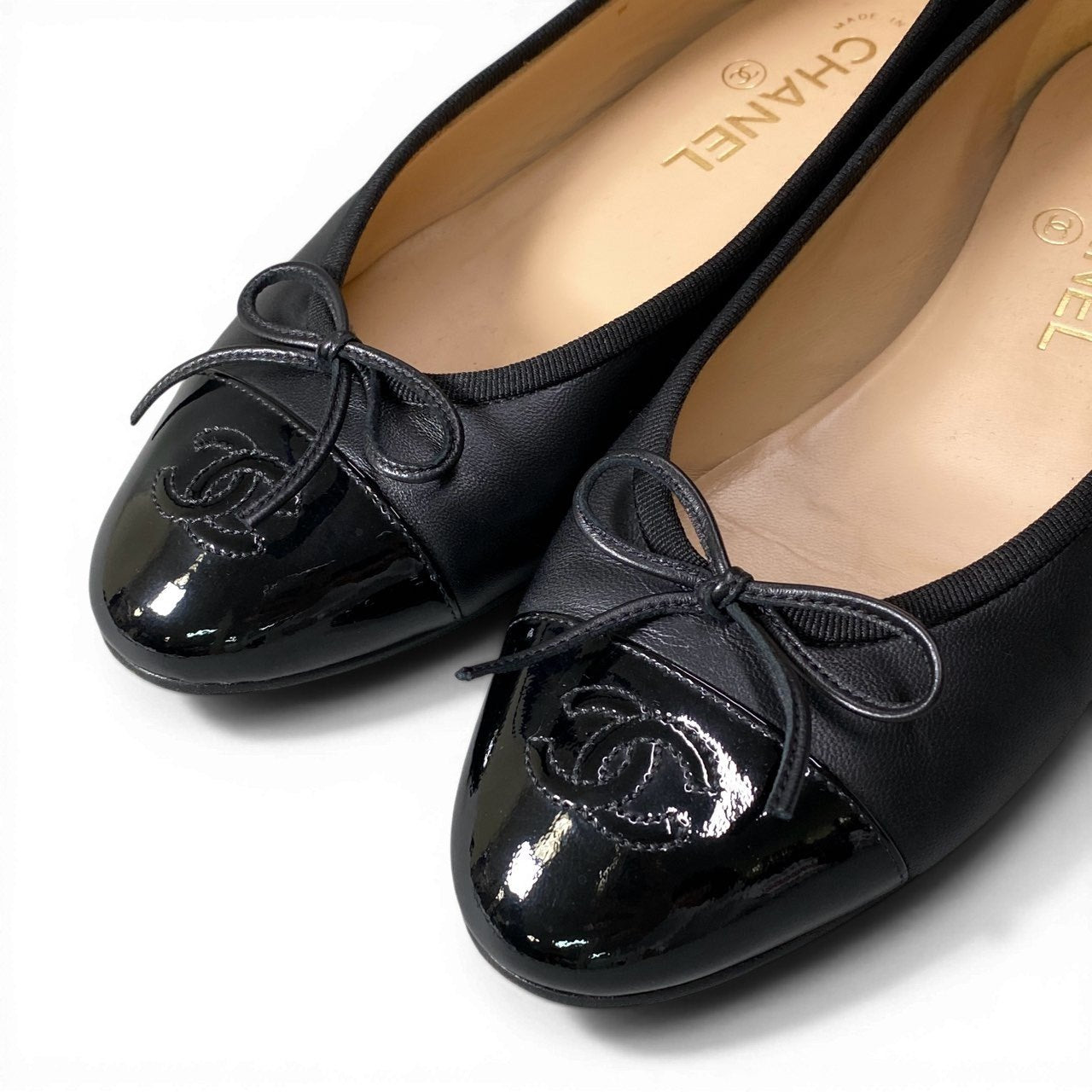 CHANEL シャネル G02819 ココマーク パテント切替 バレエシューズ フラットシューズ サイズ38C ブラック パンプス レディースk02i