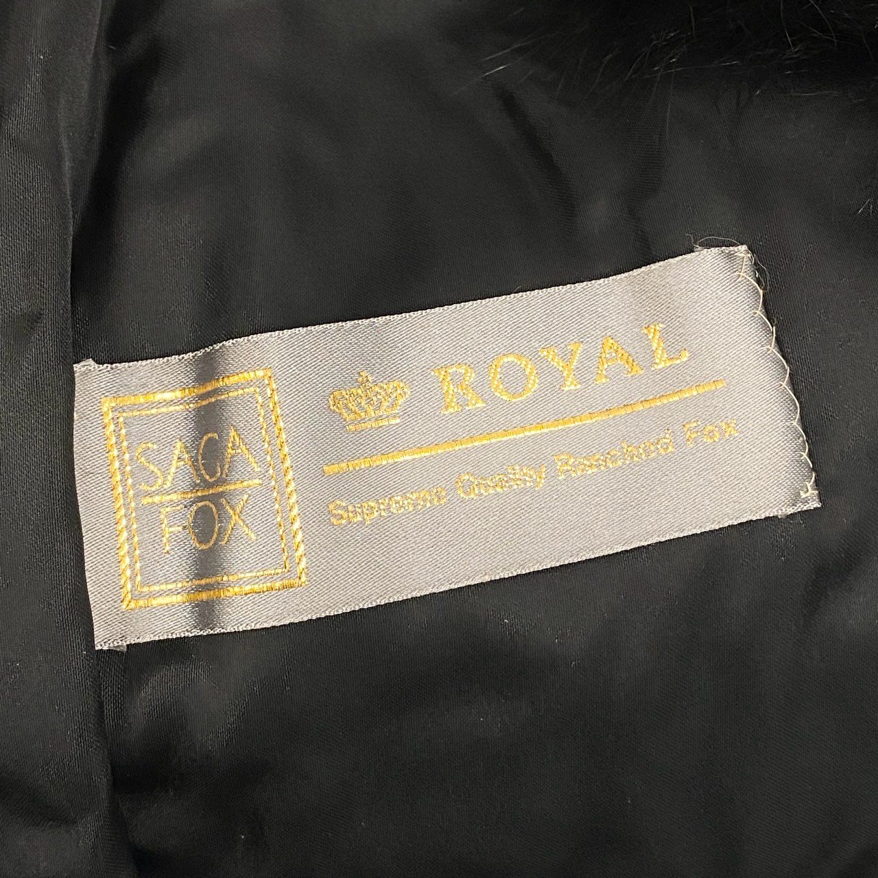 47a22 SAGA FOX ROYAL サガフォックス ロイヤル 金サガ 染めフォックス 極厚ファーコート サイズ11 ブラック 最高級本毛皮 Fox Fur Coatt18r