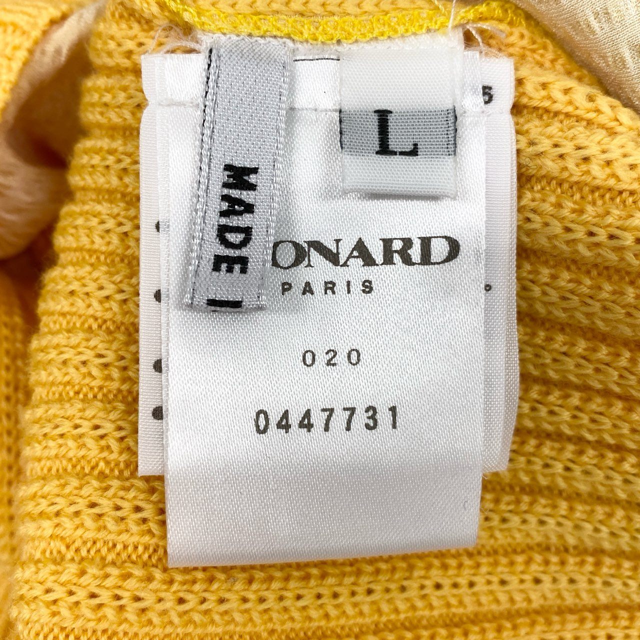 68d13 【極美品】 LEONARD PARIS レオナール ロングスリーブ ニットセーター リブニット 異素材切替 美しい花柄プリント サイズL イエロー レディース 女性用u02t