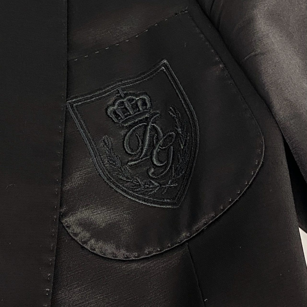 76a14 DOLCE&GABBANA ドルチェアンドガッバーナ エンブレムロゴ テーラードジャケット 46 ブラック ブレザー イタリア製 D&G ドルガバ