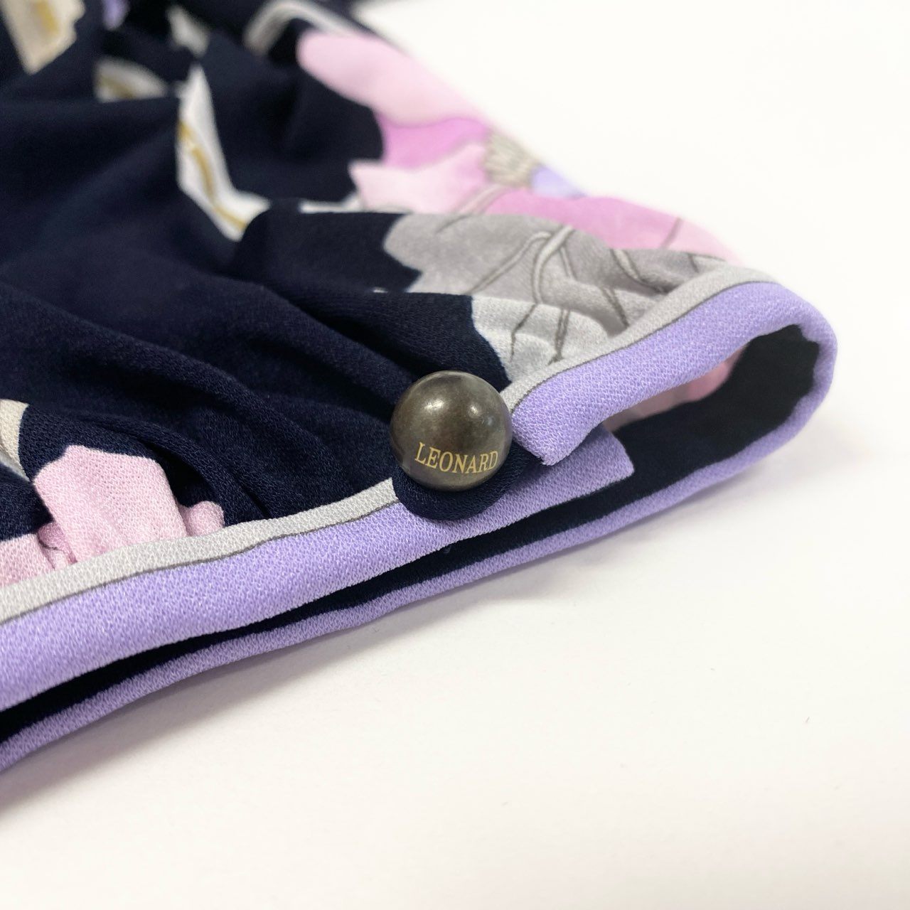 6b12 LEONARD レオナール ロングスリーブカットソー カンカン素材 美しい花柄プリント 0179513 Lサイズ ネイビー レディース 女性用u02t