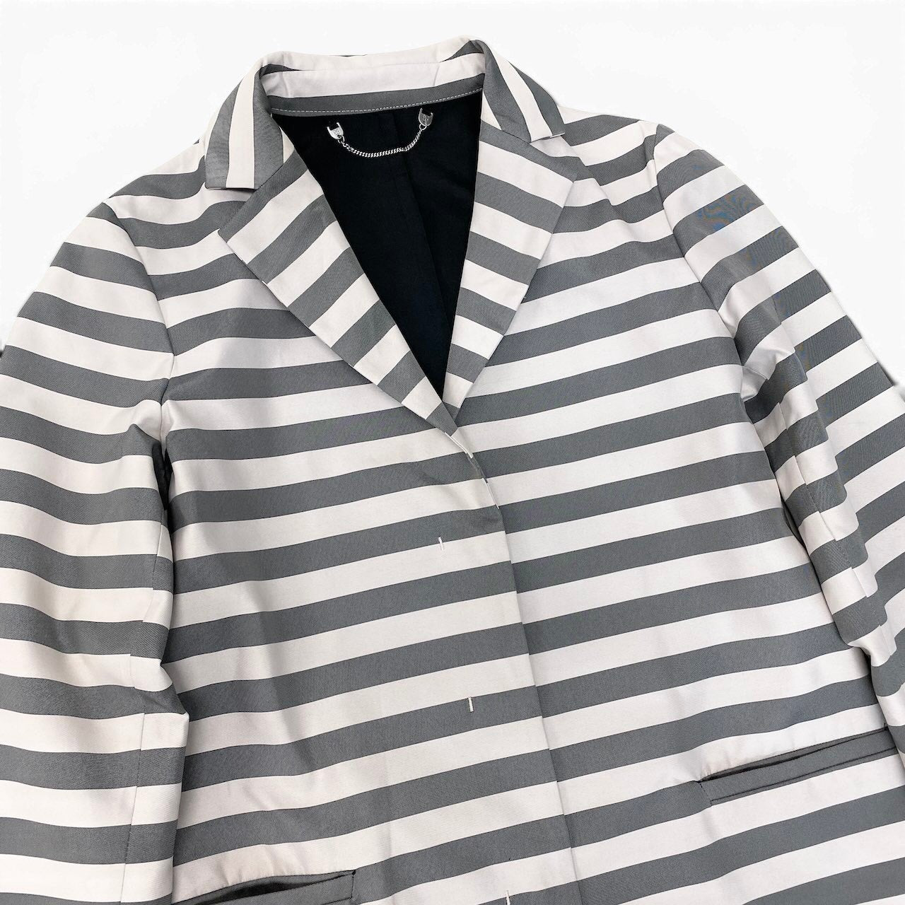 89g24 【美品】 WEEKEND MaxMara ウィークエンド マックスマーラ チェスターコート ボーダー柄 サイズ38 グレー  レディース 女性用u02t