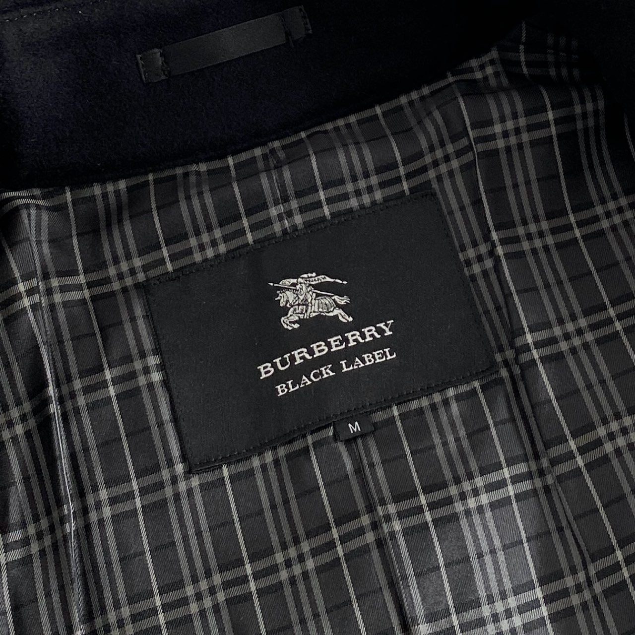 67i5 BURBERRY BLACK LABEL バーバリーブラックレーベル メルトンウール ナポレオンコート カシミヤ混 ロゴボタン D1B01-200-09 サイズM ブラック メンズ 男性用