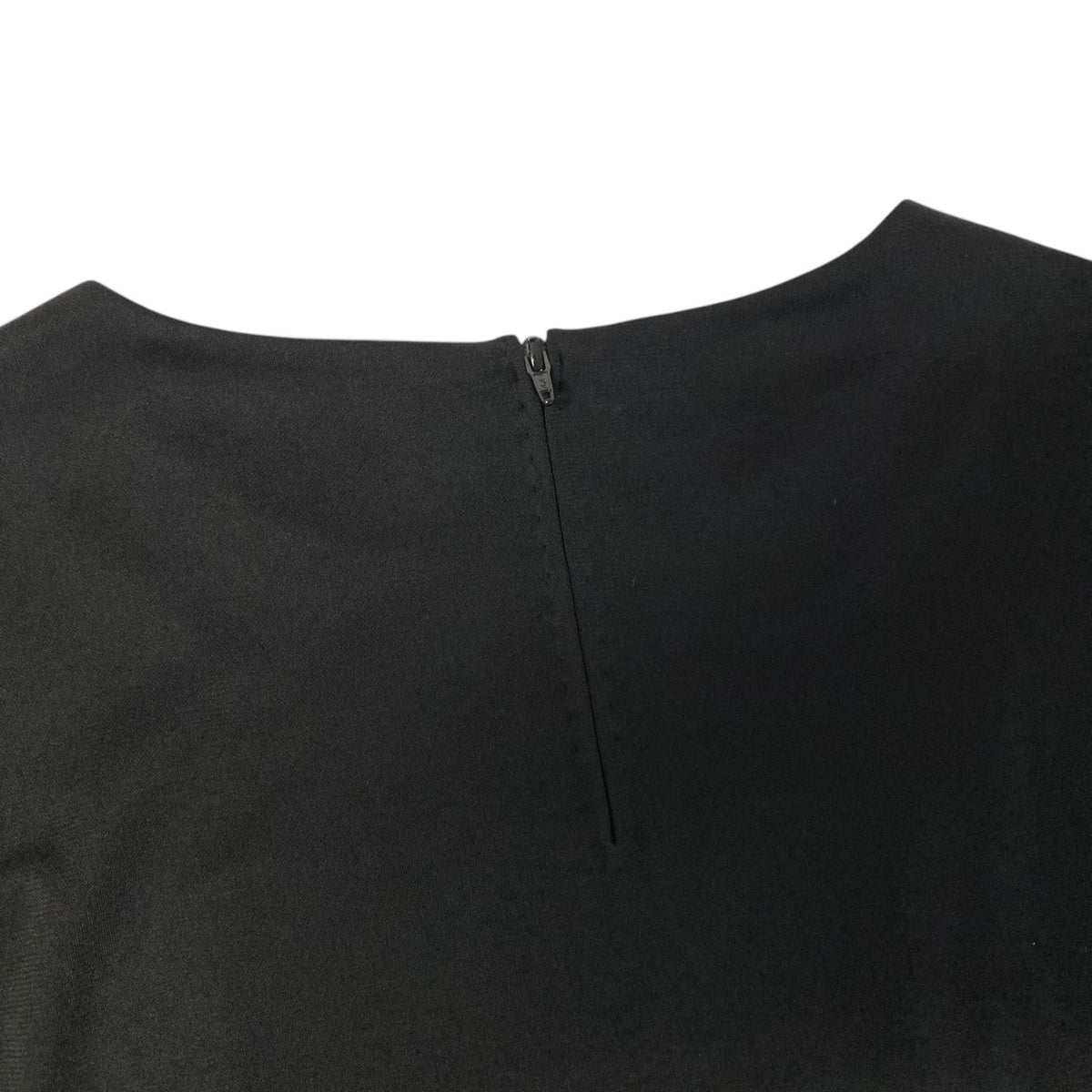 30j27 【美品】 LEONARD FASHION レオナール シアースリーブ ロングワンピース 美しい花柄プリント カンカン素材 サイズ1 ブラック レディースo07t
