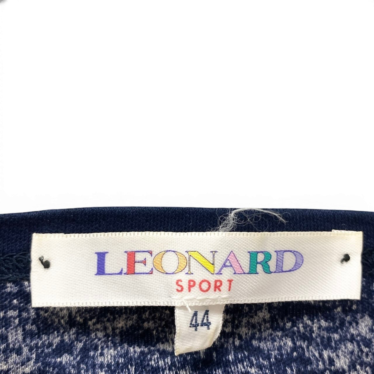 2g18 LEONARD レオナール 半袖カットソー トップス トロピカルプリント 日本製 0538128 44サイズ ネイビー コットン100％ レディース 女性用u02t