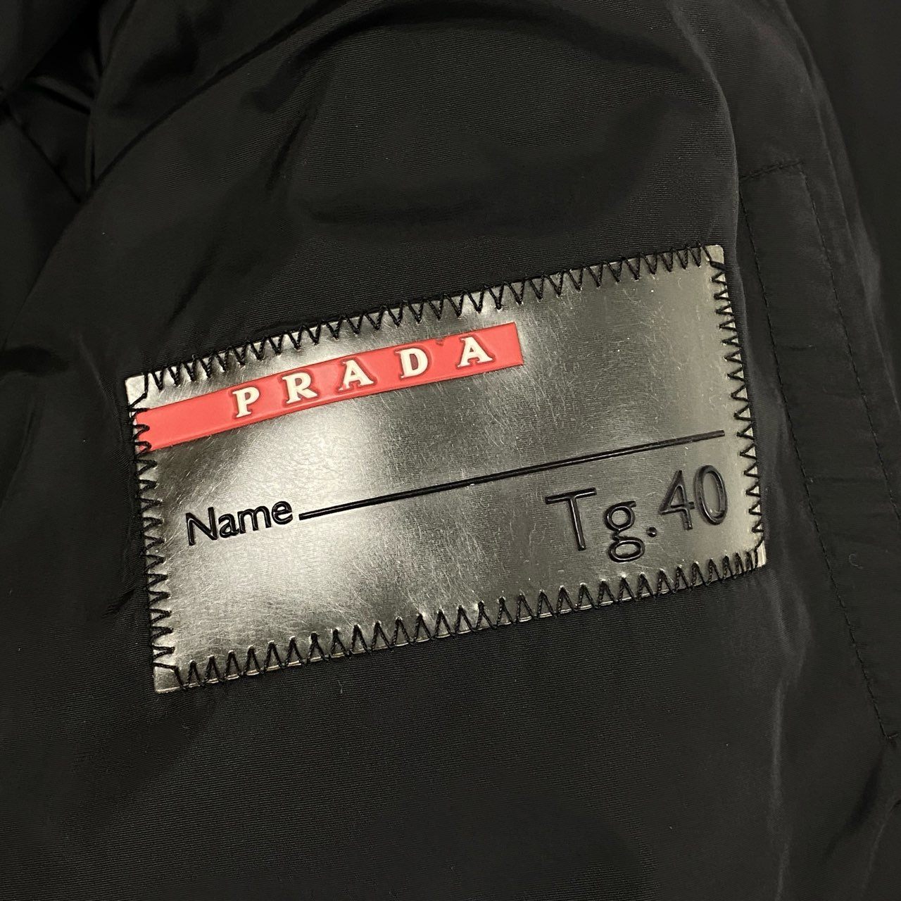 24L22 PRADA プラダ ナイロンジャケット 中綿ジャケット フーディー ダブルジップ アウター イタリア製 40サイズ ブラック メンズ 男性用o07t