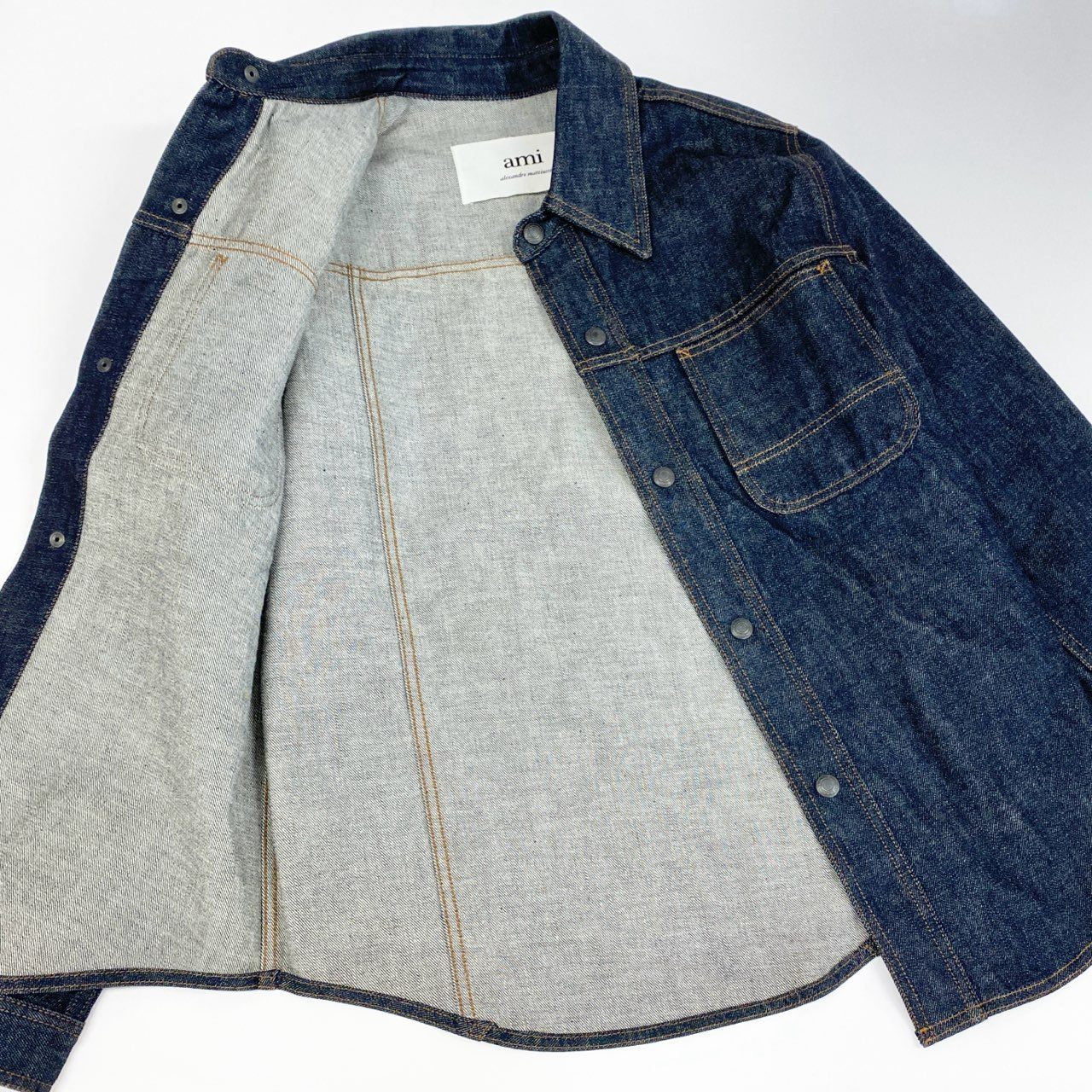 46j3 《美品》 Ami Alexandre Mattiussi アミアレクサンドルマテュッシ Denim shirt with pockets デニムシャツ ポケット H21HD429.600 XS インディゴブルー コットン メンズo07t