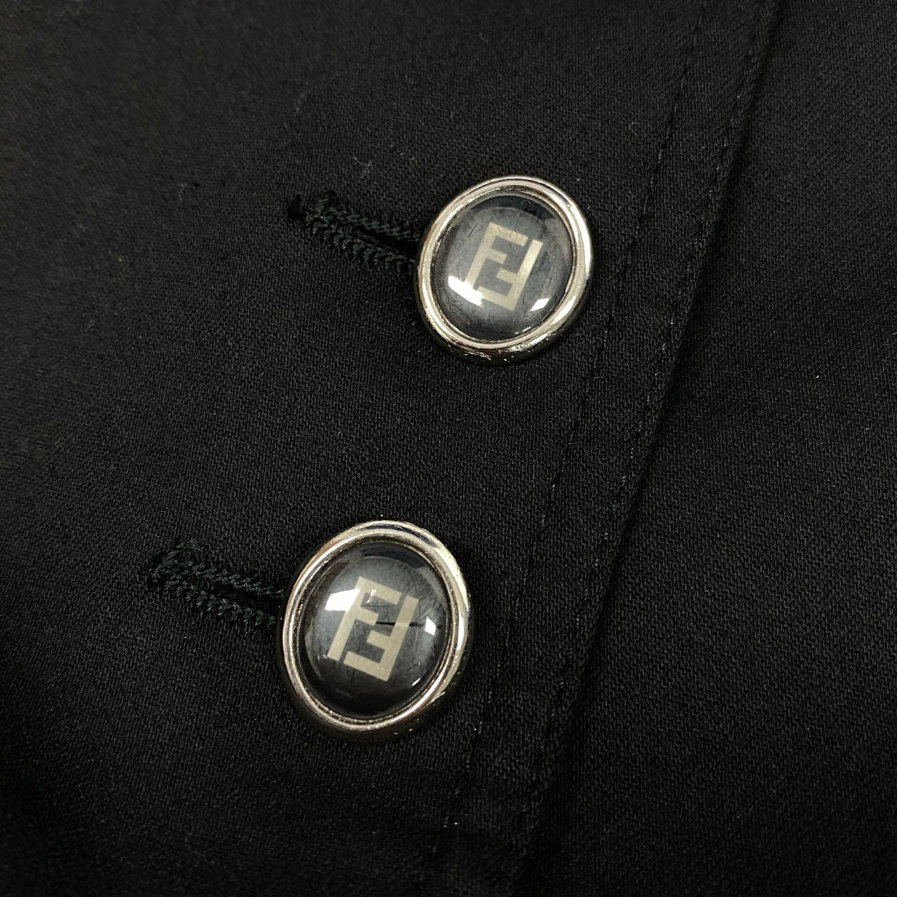 Ed10 【デッドストック】 Vintage FENDI フェンディ ベルテッドコート 薄手ジャケット FFロゴボタン 42 ブラック コットンu02t