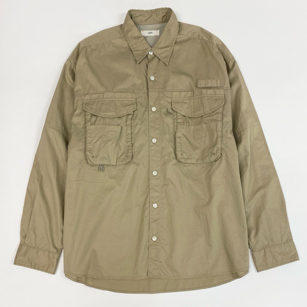 60i29 《美品》 unfil アンフィル コットンツイル フィッシングシャツ マルチポケット ギミック サイズ5 ベージュ コットン メンズu02t