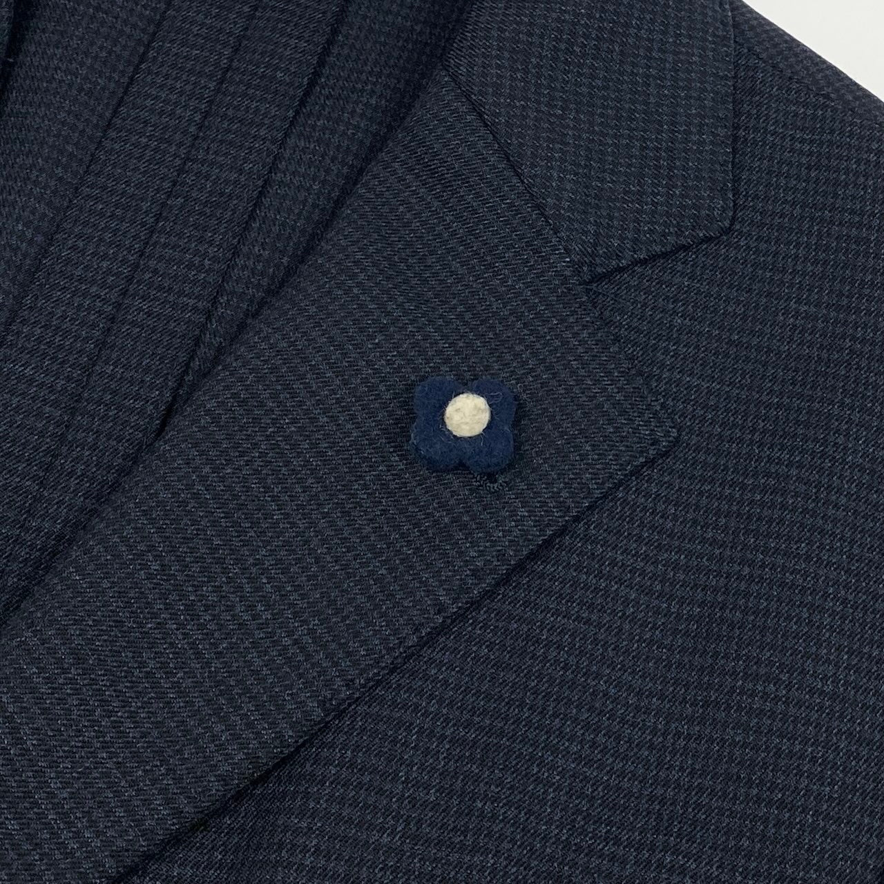 65d16 LARDINI ラルディーニ イージーウェア トラベラースーツ シングル 3B 伸縮ストレッチ ウエストゴム SU.507-A SU.507-B サイズ44 ネイビー メンズ 紳士服u02t