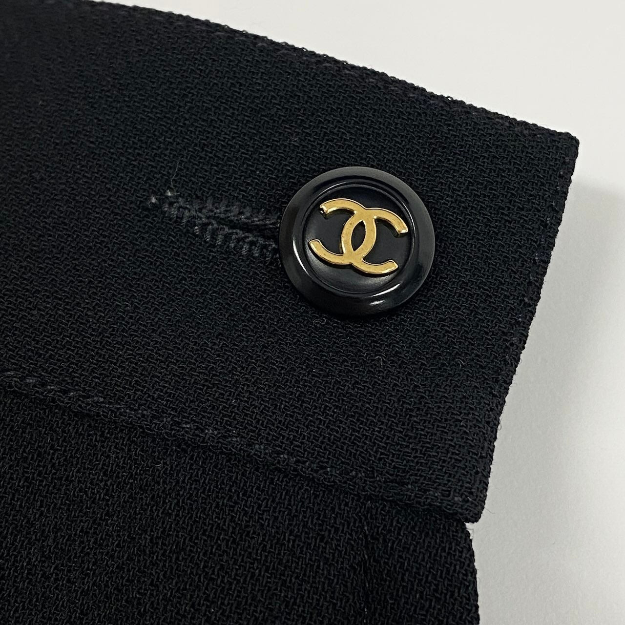 e11 【美品】CHANEL フレアウールスカート 切替デザイン 02887 34サイズ ブラック ウール100％ レディース 女性用k02i