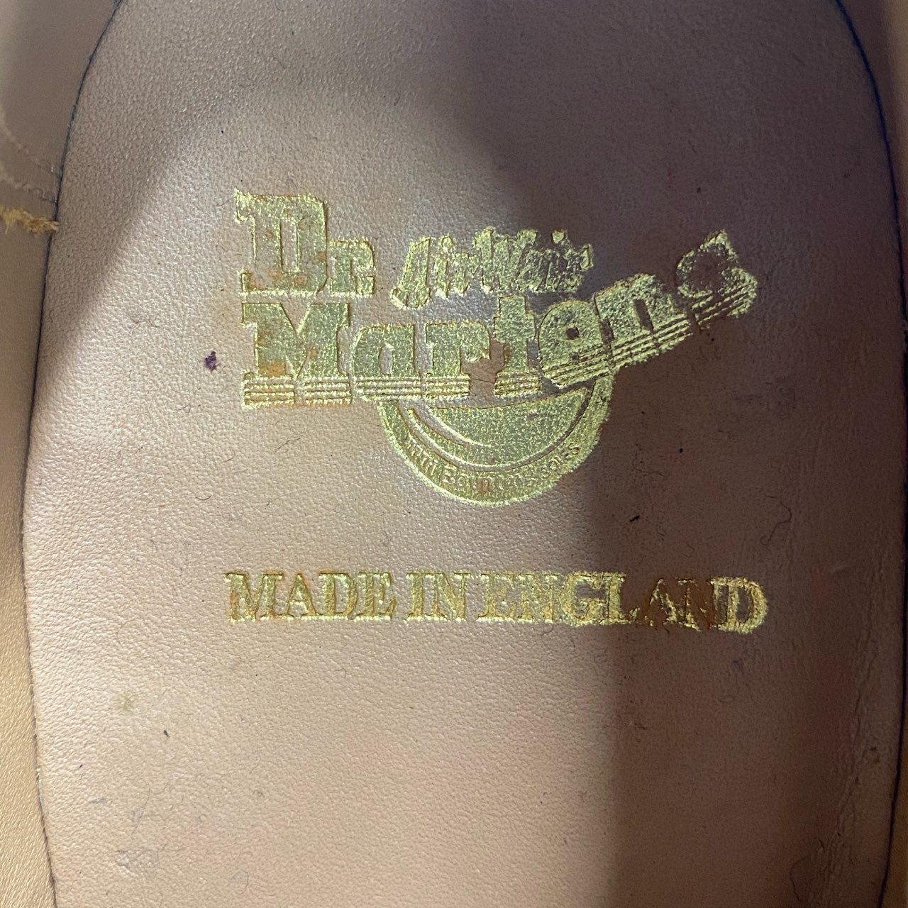 4f13 《試着程度》 英国製 DR.MARTENS ドクターマーチン ウイングチップ ドレスシューズ レザーシューズ 革靴 Air Wair 11883601 サイズUK8 トリコロール レザー メンズ イングランド製