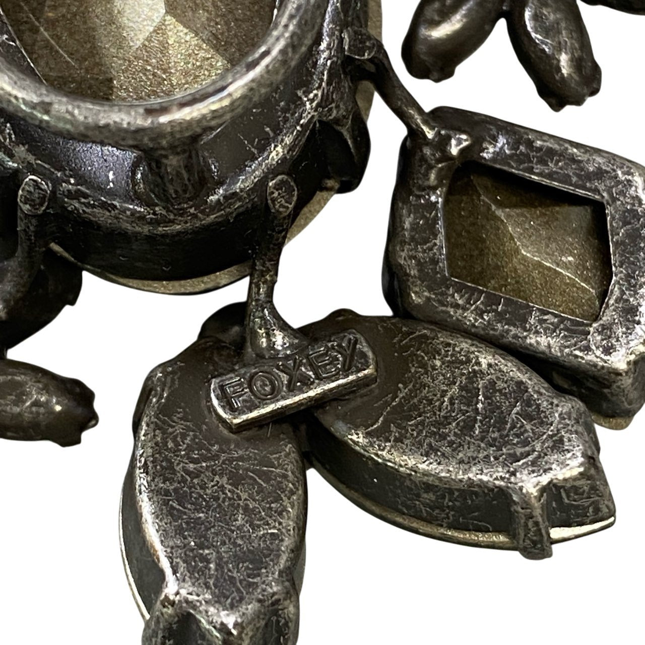 a5 FOXEY フォクシー ビジュー ブローチ ラインストーン アクセサリー フラワーモチーフ マルチカラー レディースk02i