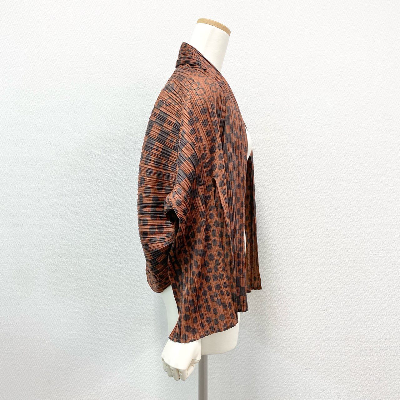 34i18《極美品》PLEATS PLEASE プリーズプリーツ 変形カーディガン ジャケット 羽織 総柄 3サイズ ブラウン グレー レディース 女性用u02t