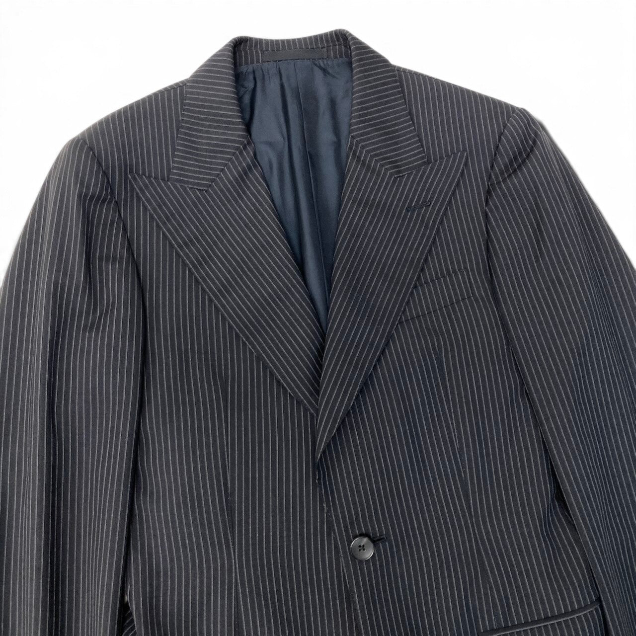 77h20【美品】GUCCI グッチ トムフォード期 ピークドラペル スーツセットアップ テーラードジャケット スラックス ストライプ 44サイズ グレー メンズ 男性用k02i