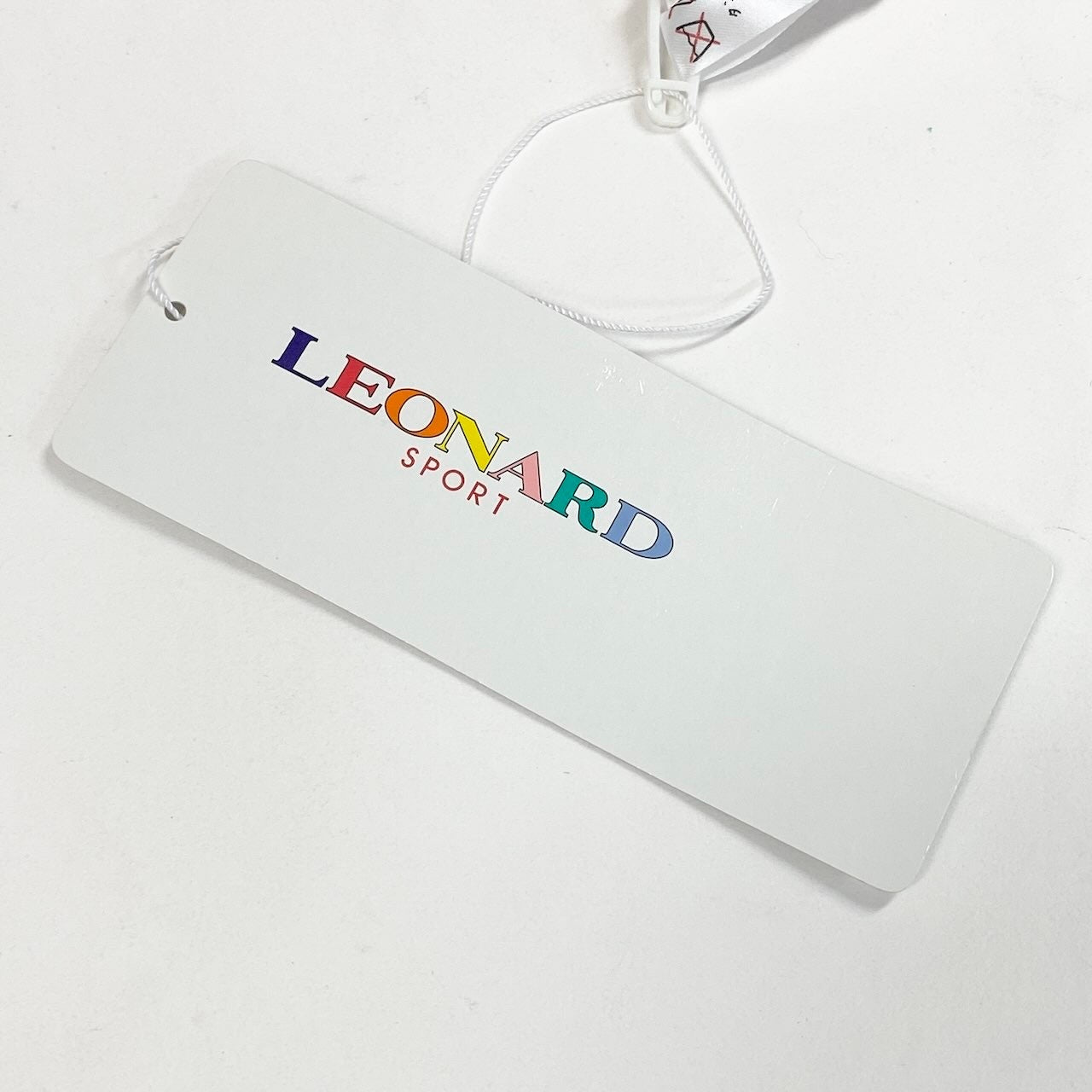 32g2 【未使用タグ付】 LEONARD SPORT レオナールスポーツ タートルネック ロングスリーブカットソー 美しい花柄プリント サイズ40 ピンク レディース 女性用u02t