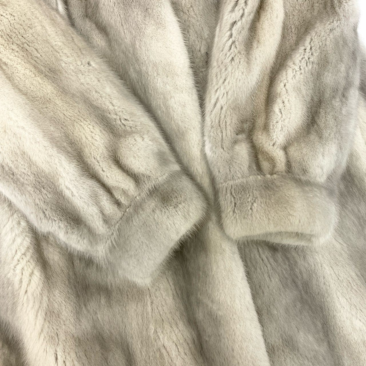 26L5 SAGA MINK サガミンク 銀サガ サファイアミンク ロングコート サイズF シルバーグレー 最高級本毛皮 MINK FUR 毛並み◎ 毛質◎t18r