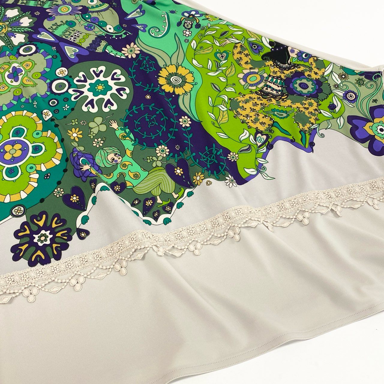 2k19《美品》 TOKUKO 1er VOL トクコプルミエヴォル チュニックワンピース ノースリーブ 裾変形デザイン プリント 刺繍 9 ベージュ レディースu02t